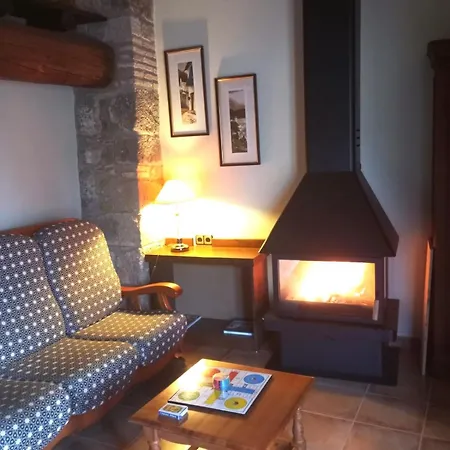 Cal Uverni Semesterbostad Siurana (Alt Emporda)